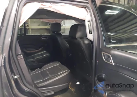 2016 GMC Yukon Denali z USA, uszkodzony, nr VIN 1GKS2CKJ8GR215954